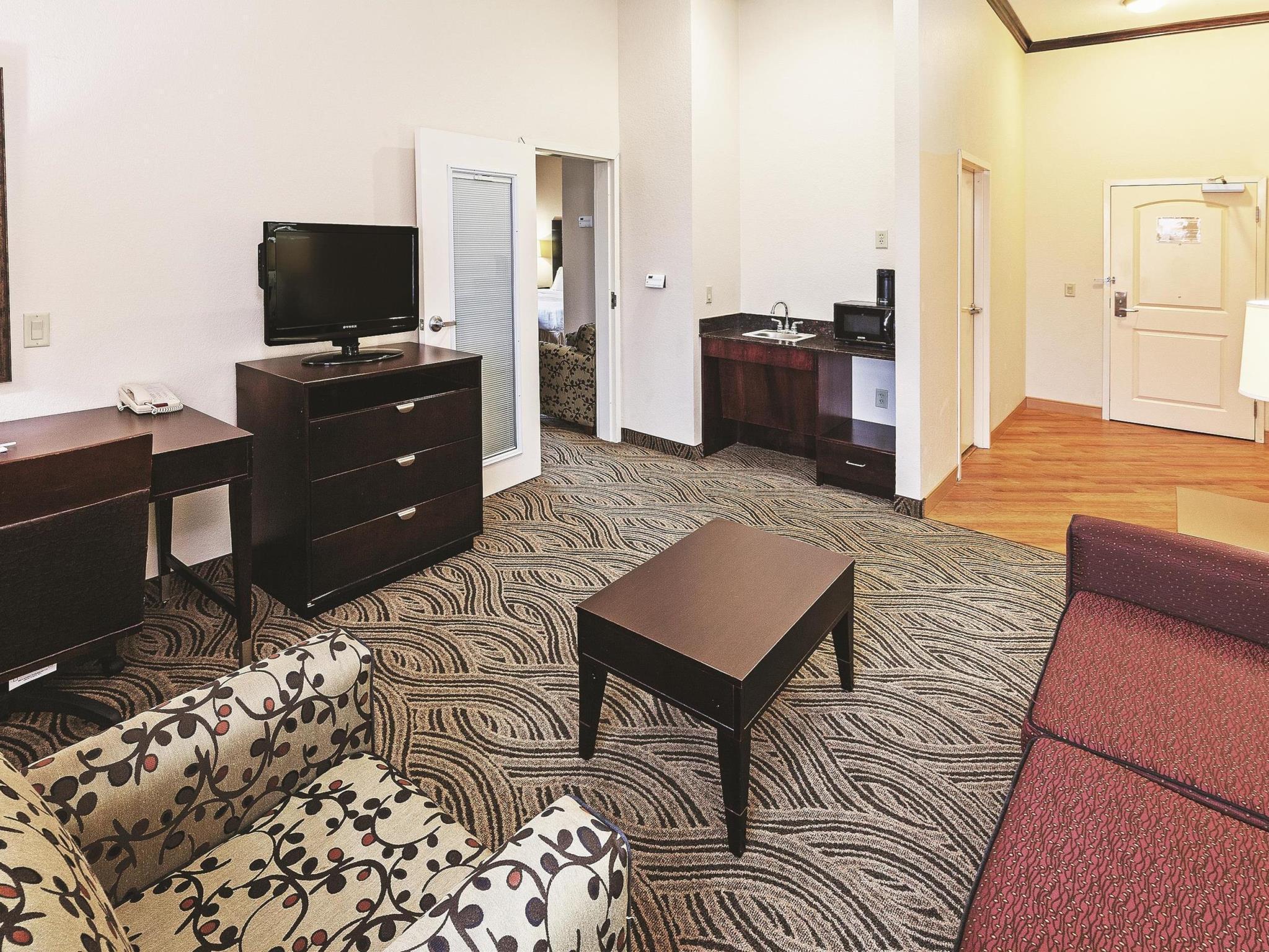 La Quinta Inn & Suites By Wyndham Ft Worth-Burleson Buitenkant foto