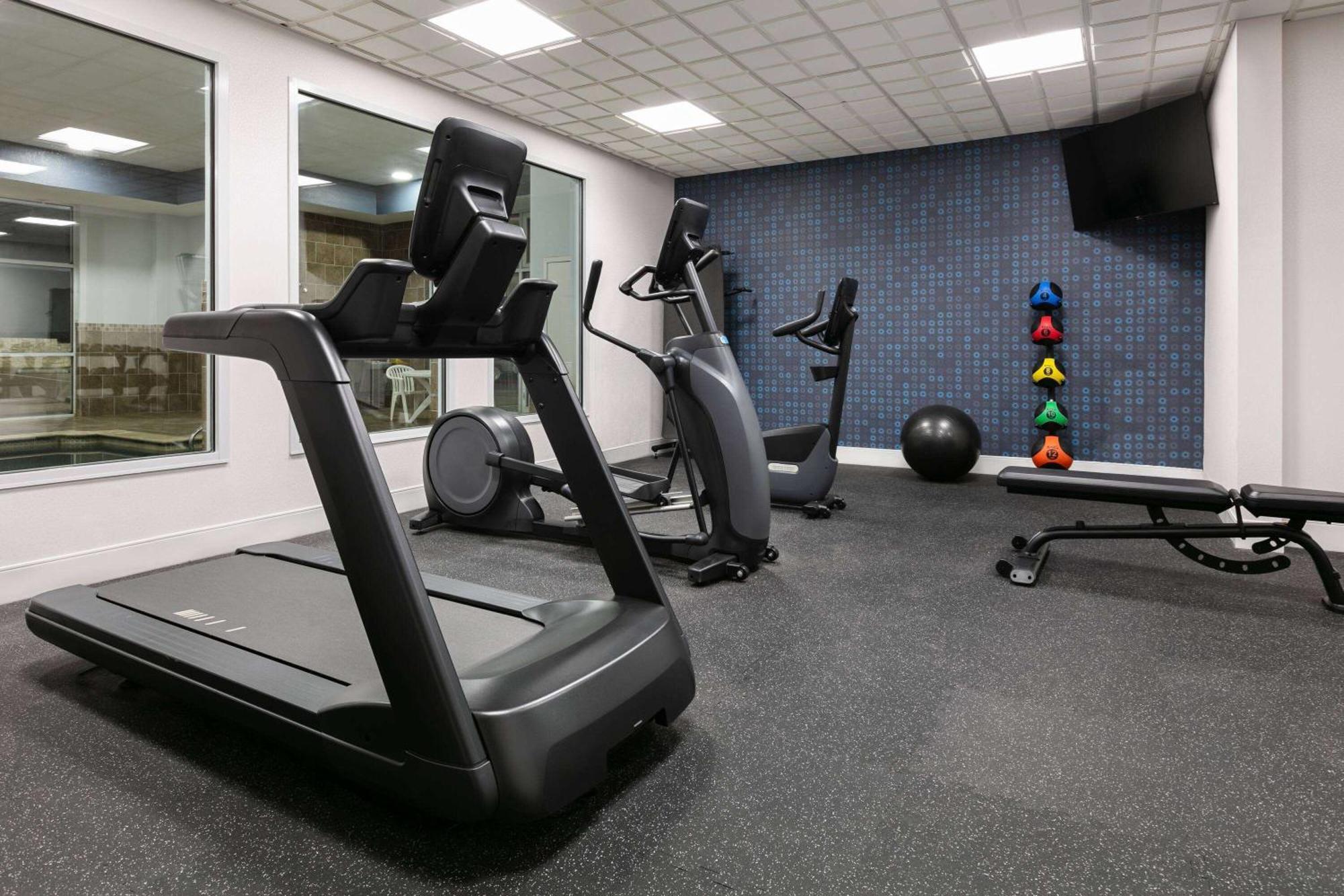 La Quinta Inn & Suites By Wyndham Ft Worth-Burleson Buitenkant foto
